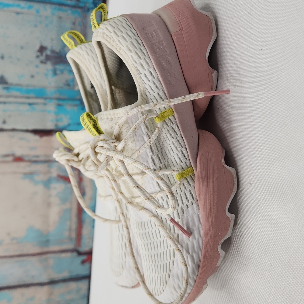 Sorel kinetic impact lace - color white, eraser pink